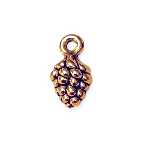 🔴 5 for $10 ONE Vintage Style Gold Tone Pendant - Picture 1 of 4